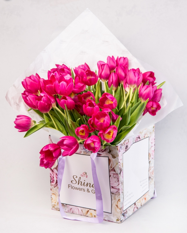 https://www.shineflowergift.com/